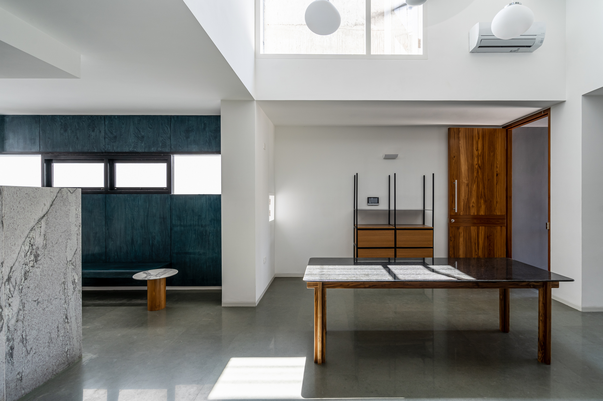 Gallery of Wall to Wall House / moad 2