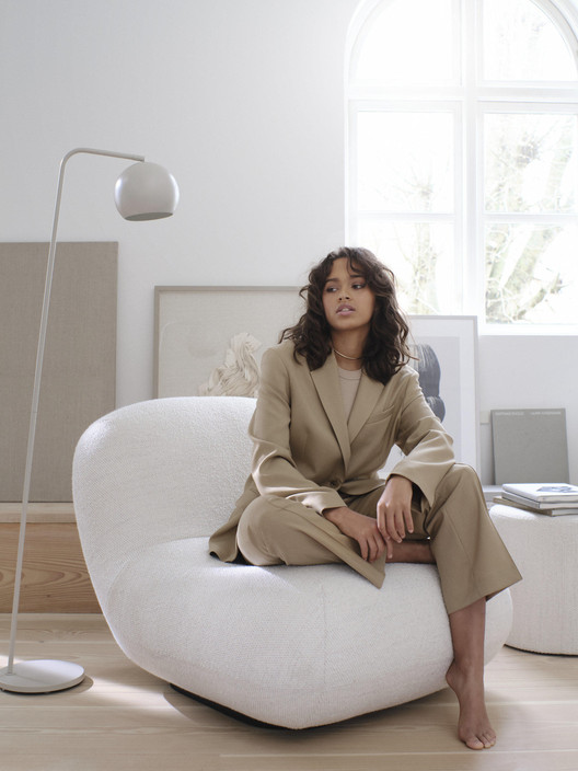 A poltrona Chelsea da BoConcept é uma extensão da natureza - Imagem 2 de 4