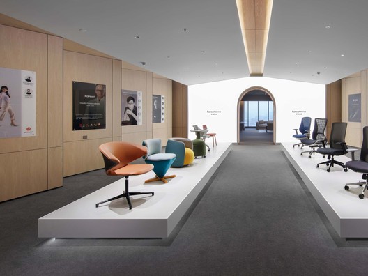 科尔卡诺总部办公空间 / 零壹城市建筑事务所 - 室内图, 椅子