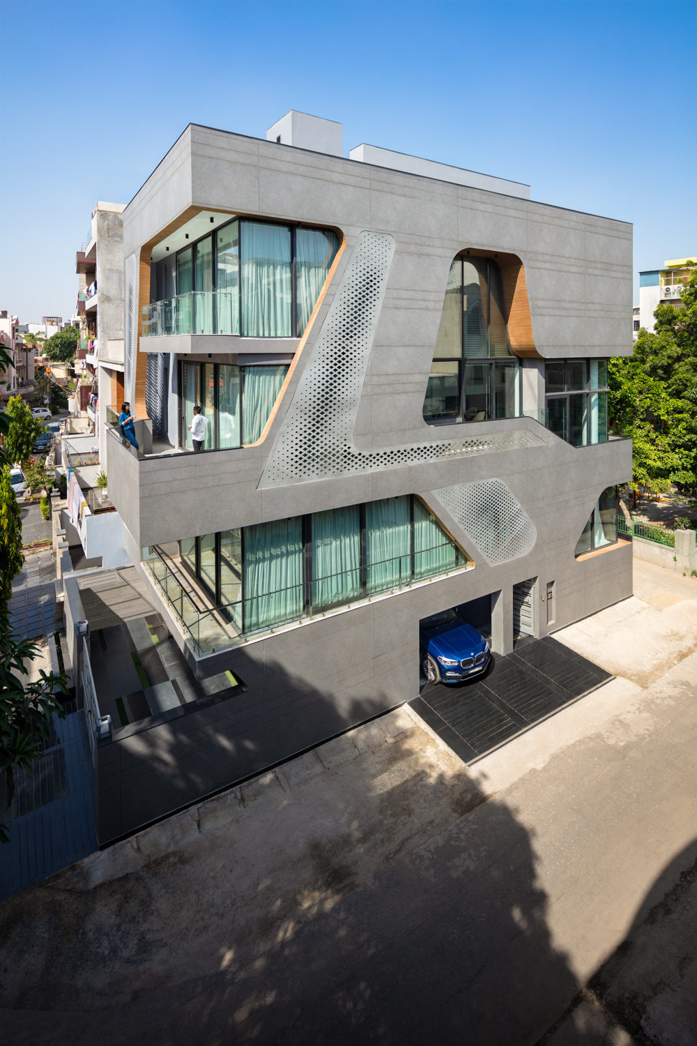 Gallery of Scoop House / Zero Energy Design Lab 7