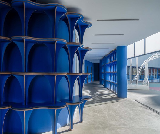 深圳蓝白艺术院校 / 万社设计 - 室内图