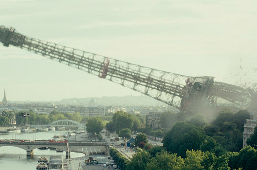 The Psychological Effects of Watching Cities Get Destroyed in Cinema - Image 3 of 9
