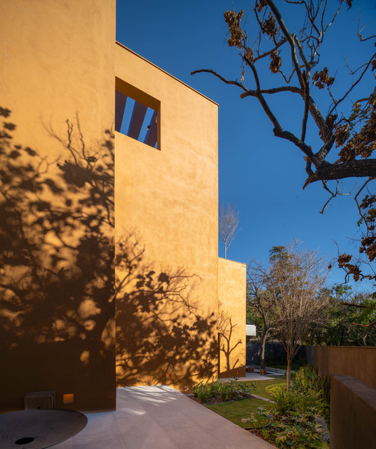 Casa rinde homenaje al legado del arquitecto mexicano Ricardo Legorreta - Imagen 15 de 19