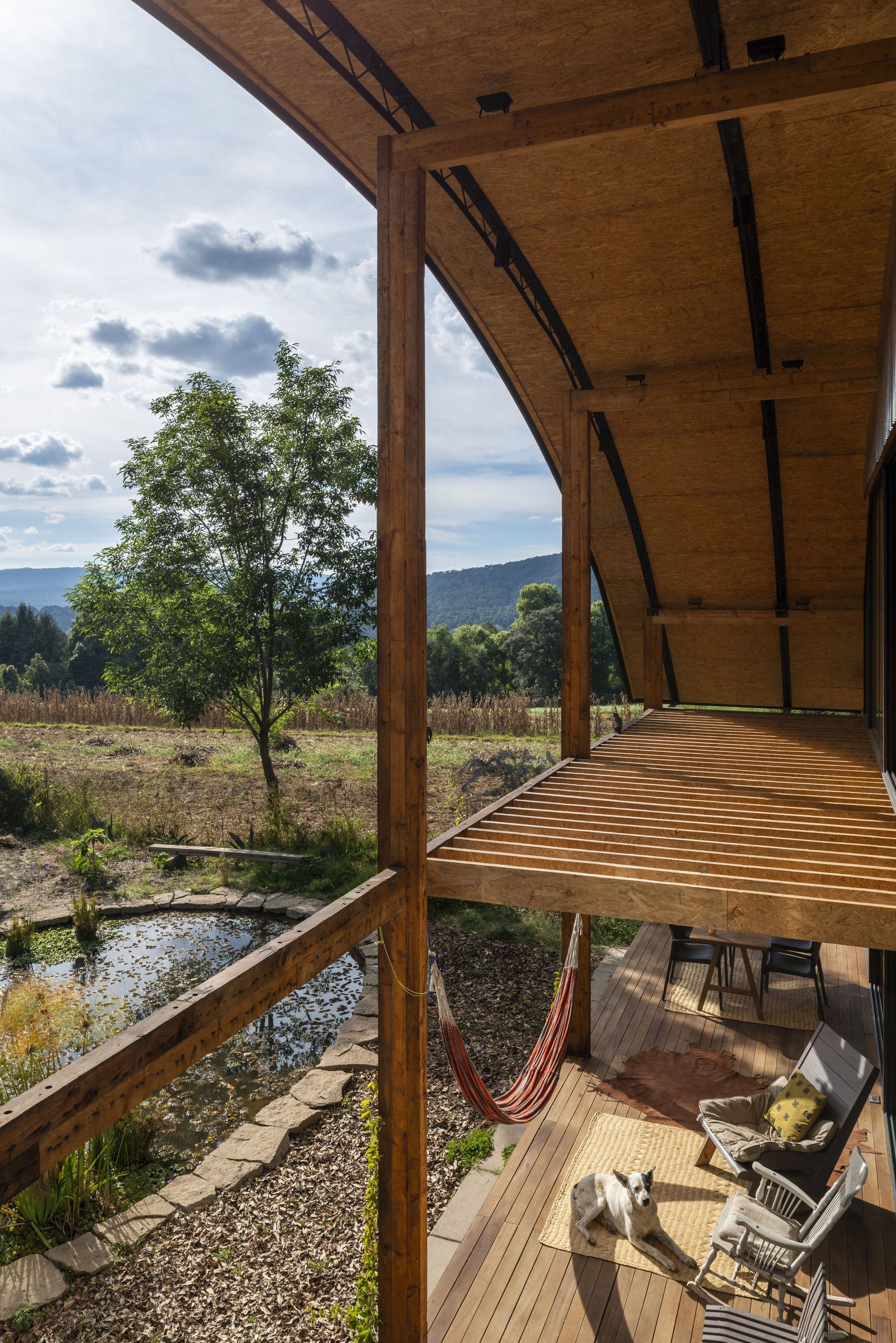 Galeria de Refúgio La Lomita / ASPJ Arquitectura, Paisaje y Territorio 2