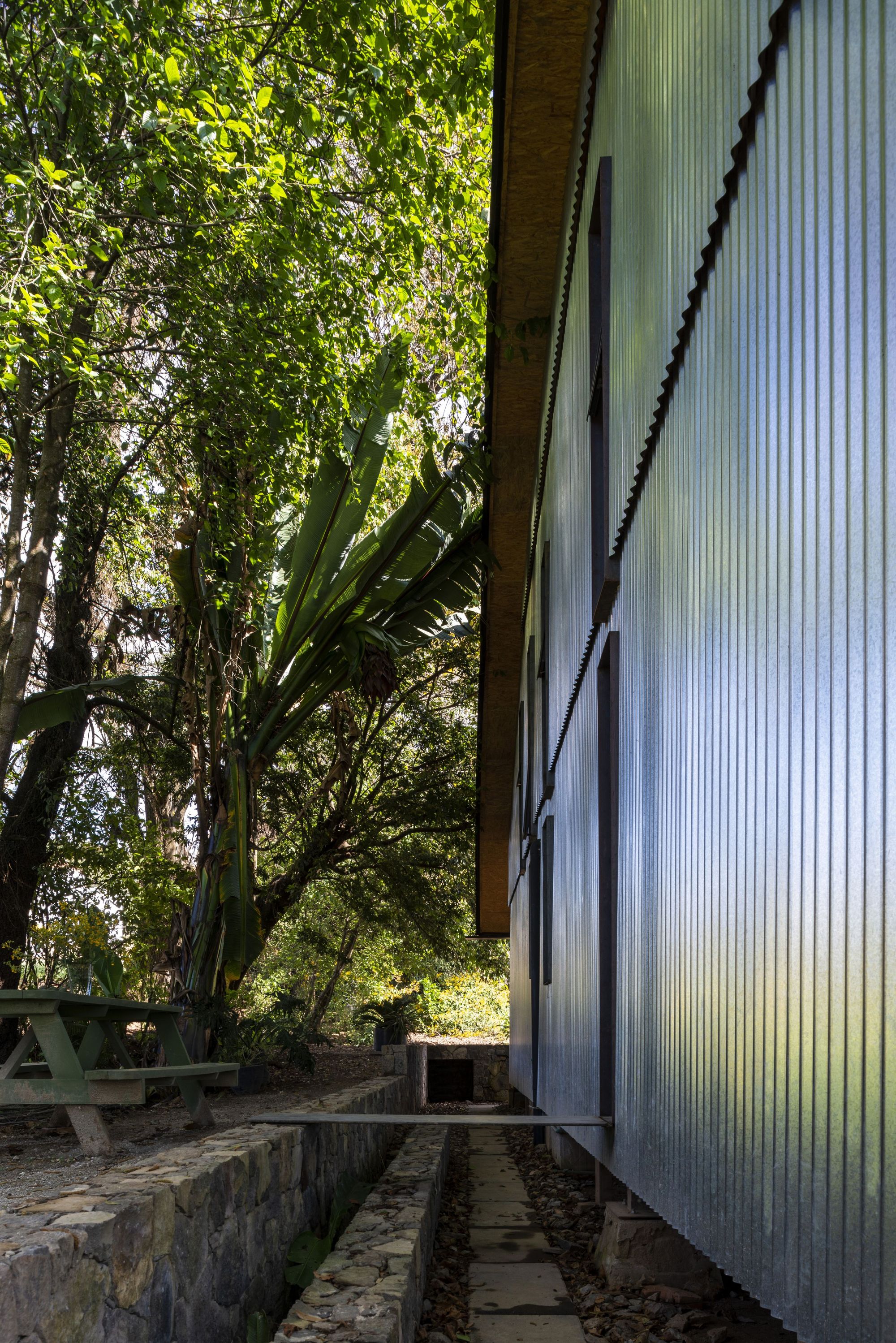 Gallery of La Lomita Retreat / ASPJ Arquitectura, Paisaje y Territorio 13