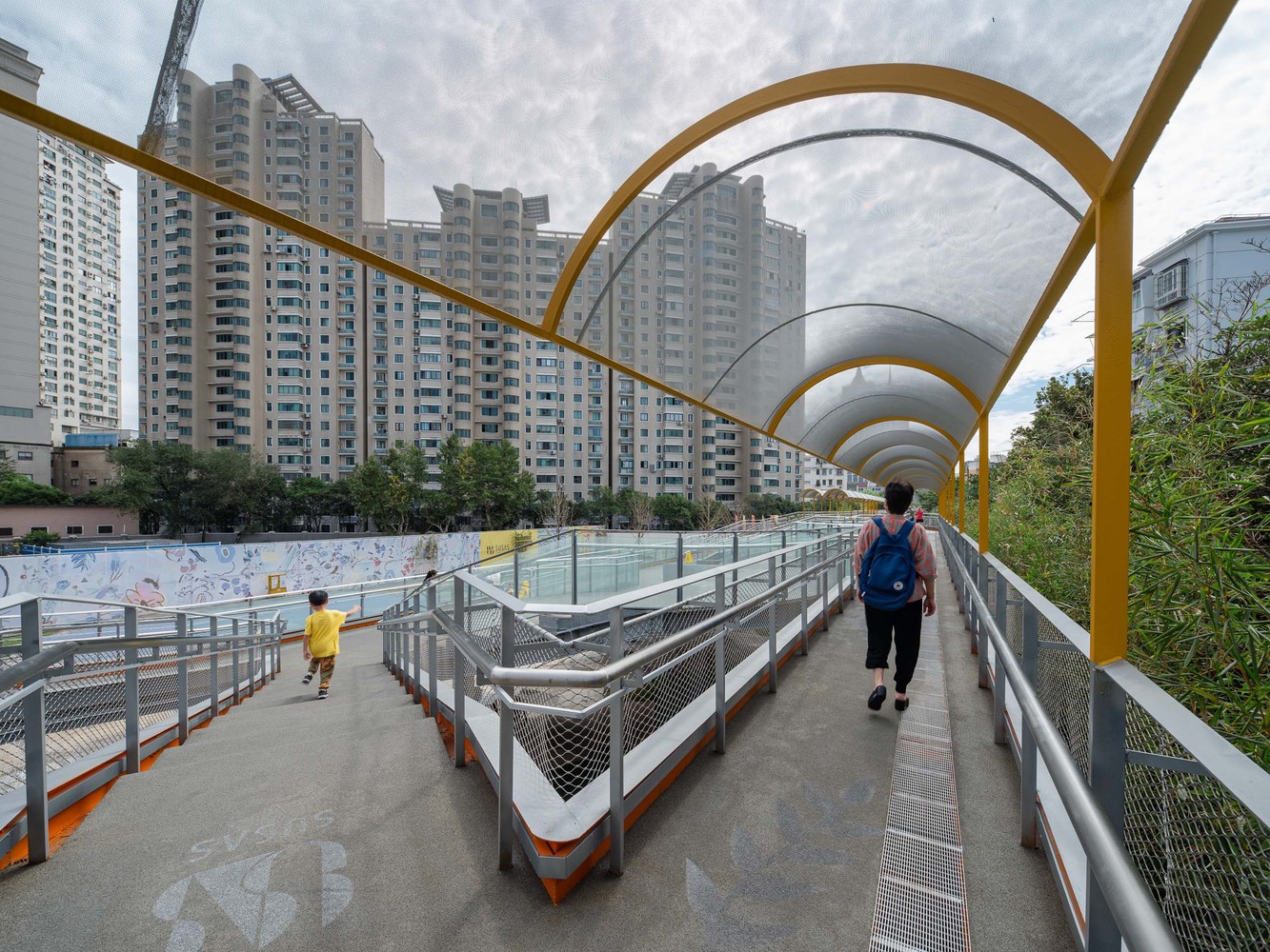曹杨百禧公园 / 刘宇扬建筑事务所 - 建筑图, 围栏, 扶手, 拱, 城市