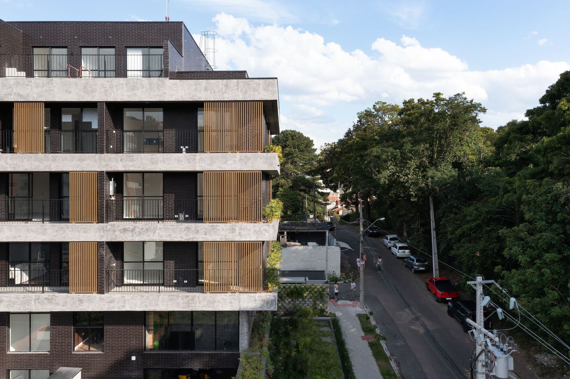 Gallery of Klee Urban Habitat Building / Solo Arquitetos 5