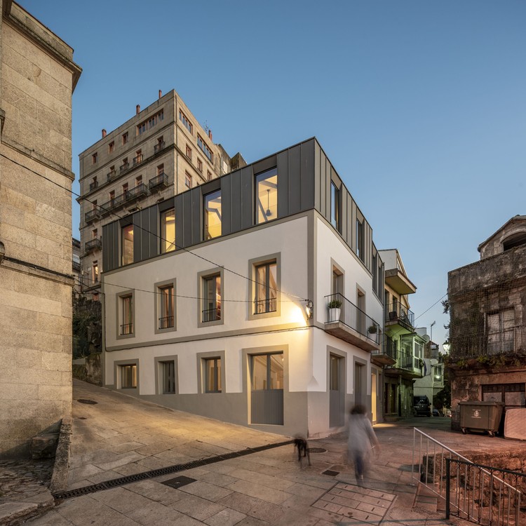 Vivienda en el casco histórico de Vigo / Ansede Quintáns, arquitectos - Más Imágenes