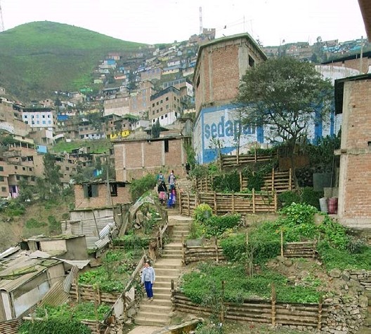 “Valora nuestro barrio” presents 21 urban improvement projects for the city of Lima - More Images
