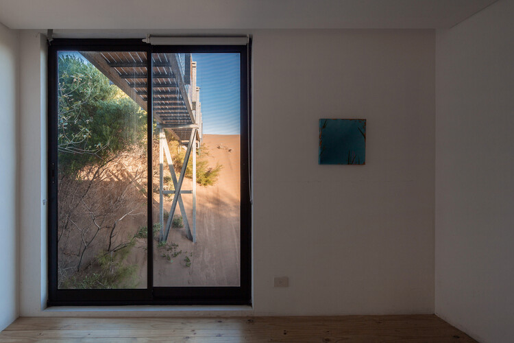 Casa das Dunas / AToT - Arquitectos Todo Terreno - Fotografia de Interiores, Janela