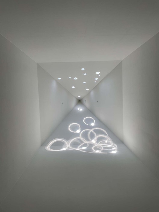 Aquarius Pyramid House / IROJE Architects & Planners - Interior Photography, Stairs