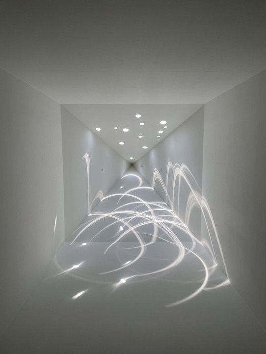 Aquarius Pyramid House / IROJE Architects & Planners - Interior Photography