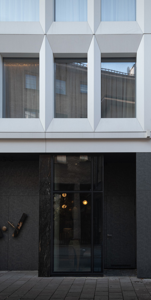 极简石刻立面，Warszauer 精品酒店 / INDO Architekci - 室内图, 视窗, 表皮