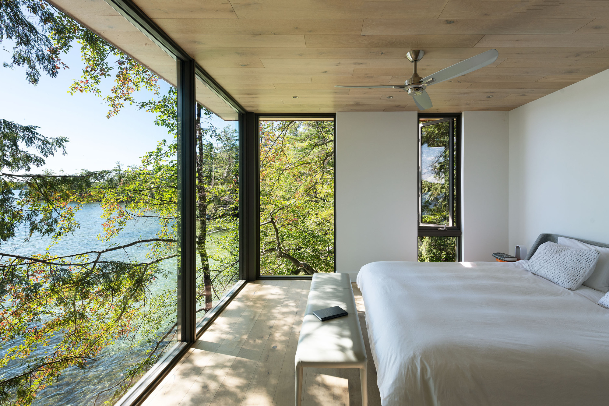 Gallery of Elevated Camp House / Murdough Design Architects 14