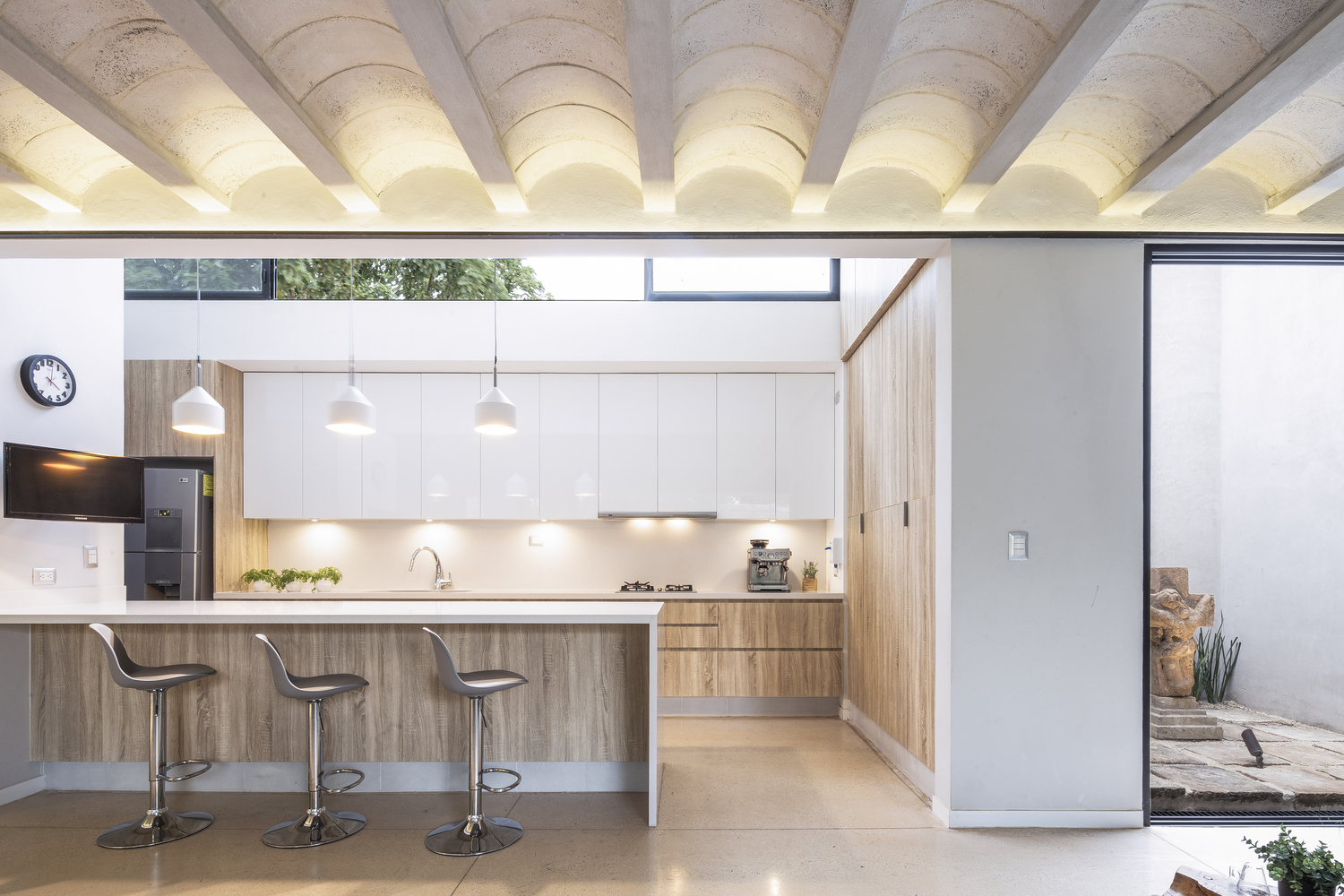 Gallery of Interior Design: 34 Kitchens in Mexico Exploring Different ...