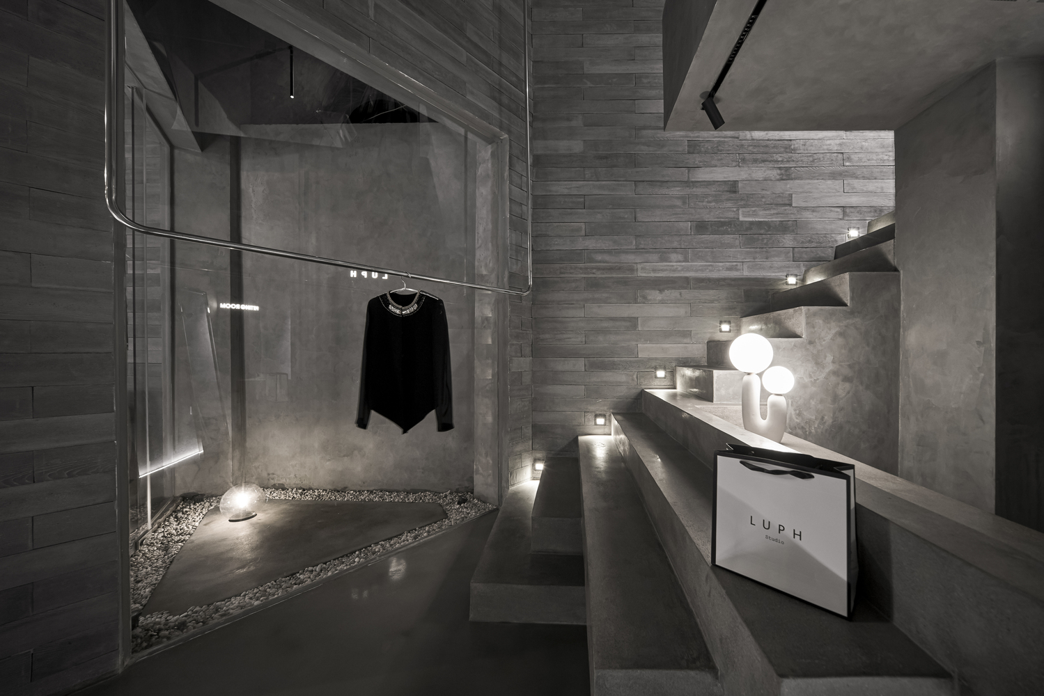 Luph Gallery of LUPH Store / Limdim House Studio - 17