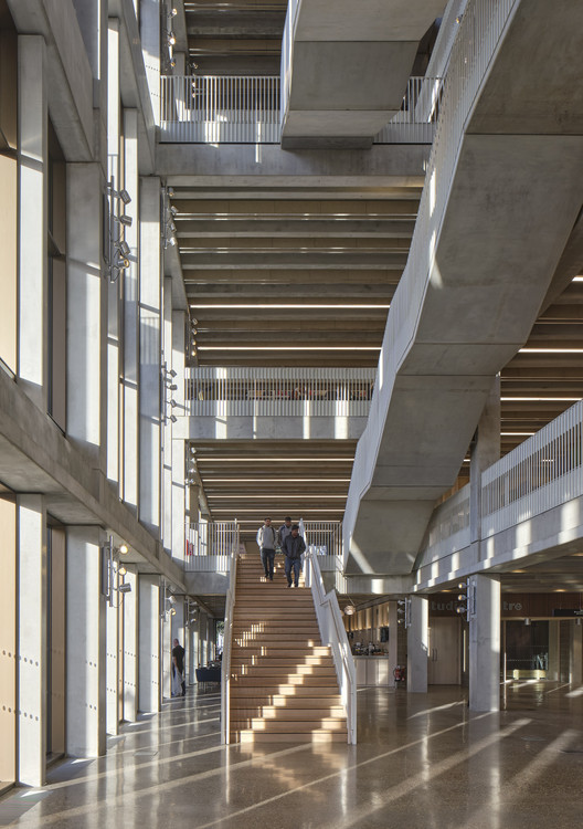 Grafton Architects' Yvonne Farrell and Shelley McNamara, and Anna Wirz-Justice Receive the 2022 Daylight Award - Image 7 of 18