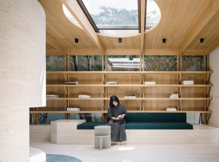 A Private Reading Room / atelier tao+c - Interior Photography, Beam