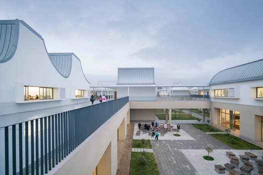 青衣江路小学校 / 迹·建筑事务所 - 建筑图, 视窗, 表皮