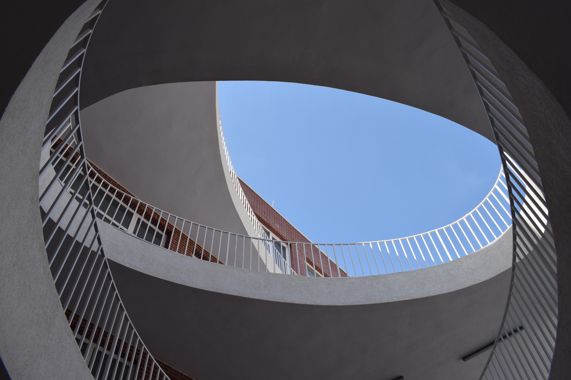 Turduiu Gallery of Qazim Turdiu Primary & Secondary School / StudioArch4 - 16