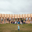 Brighton Festival Brings the Riwaq, a Type of Arabic Colonnade, to the Hove Seafront, in the UK - Image 1 of 4