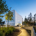 Wave One Research Center / FAAB - Image 5 of 46