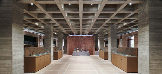 Dingshu Vocational School of Pottery / genarchitects - Interior Photography, Bedroom, Beam