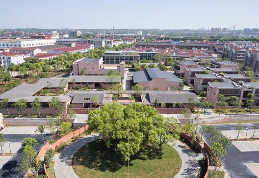 Dingshu Vocational School of Pottery / genarchitects - Exterior Photography, Cityscape
