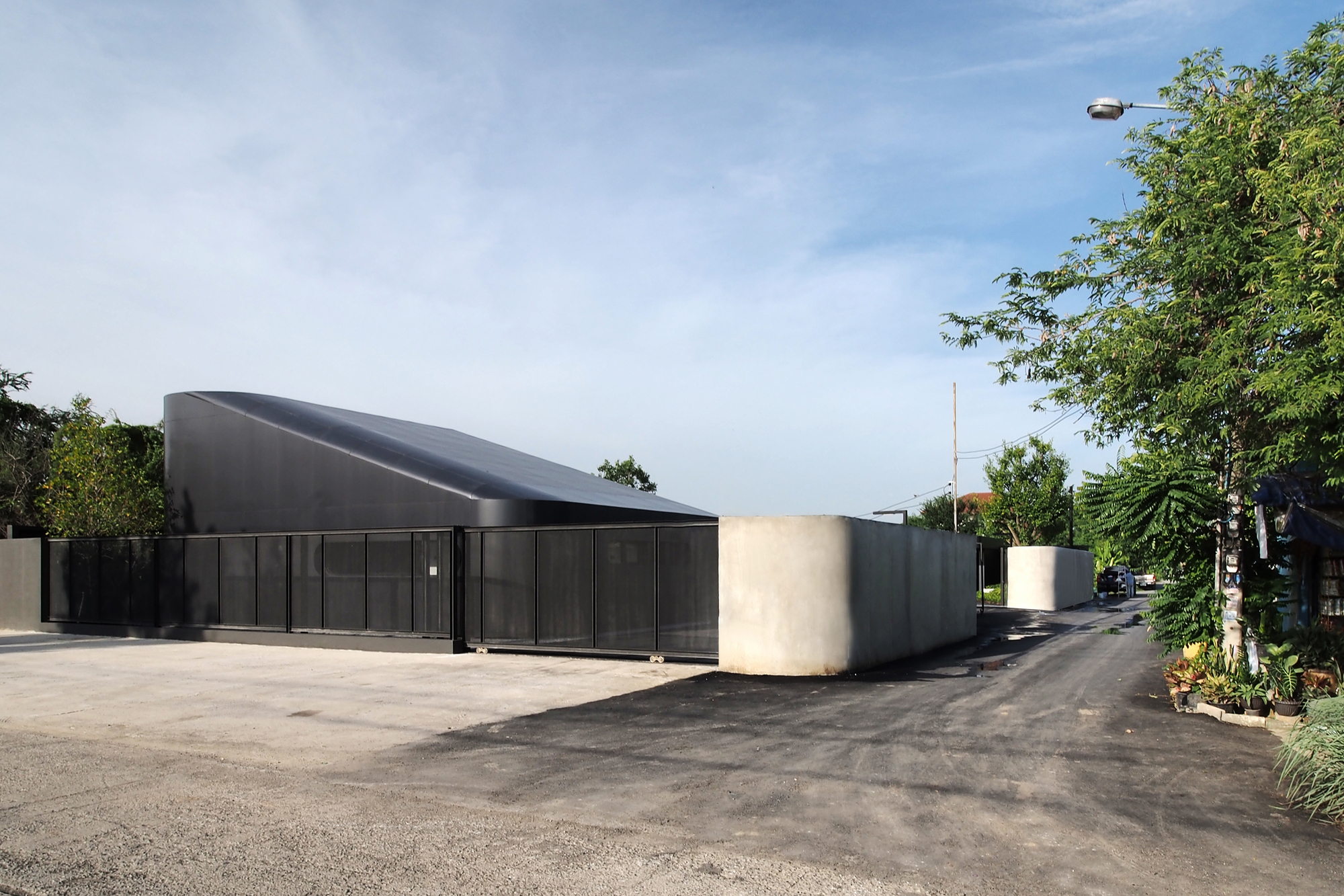 Gallery of Seven Lakes Office / ASWA 6