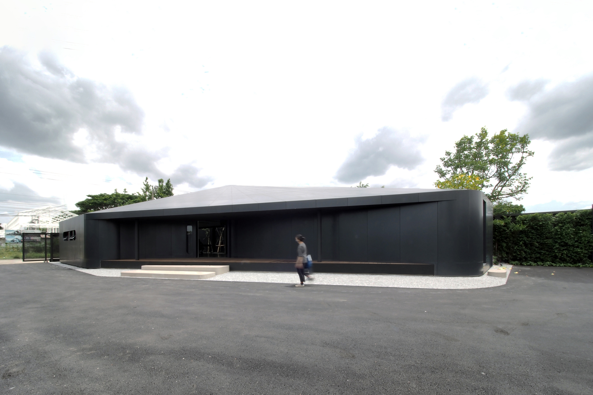 Gallery of Seven Lakes Office / ASWA 3