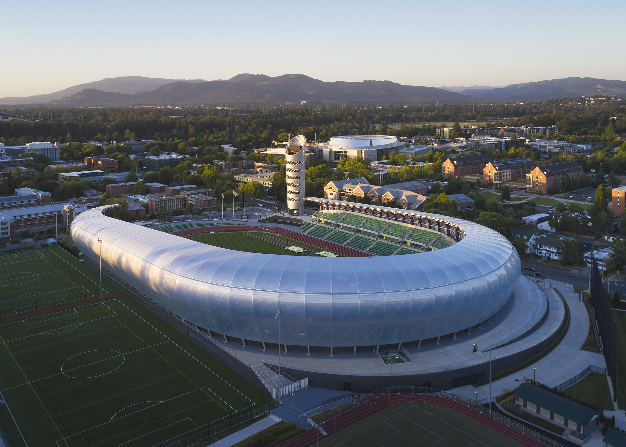 Gallery of Hayward Field / SRG Partnership 2
