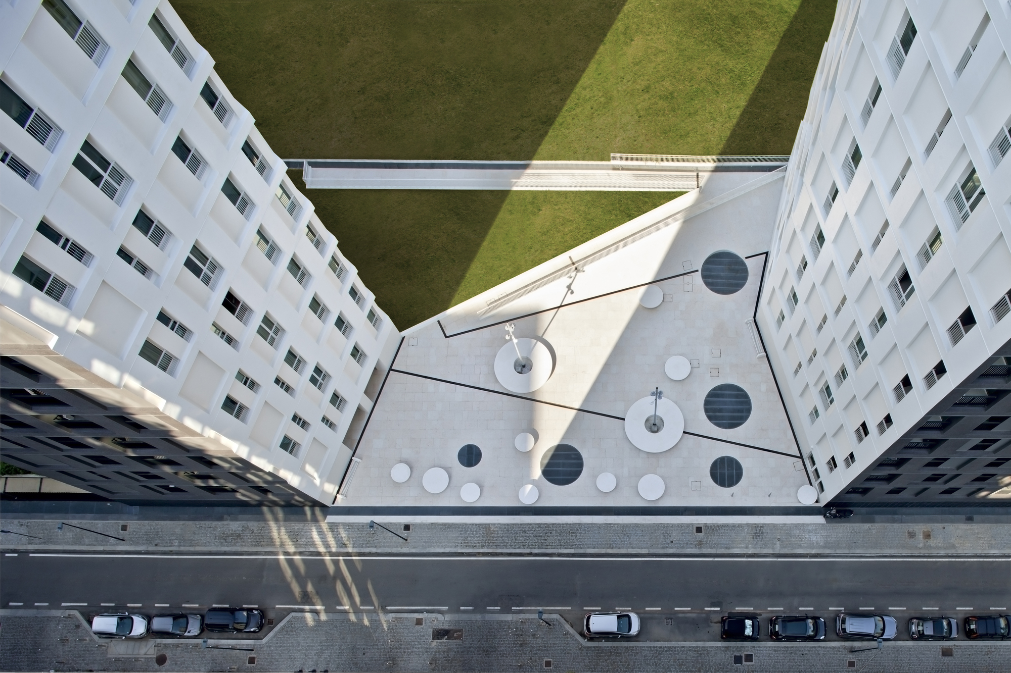 Gallery of Affordable Housing in Milan / C+S Architects 7