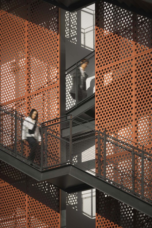 The Wall Maze of Vi Park / XING DESIGN - Image 17 of 32