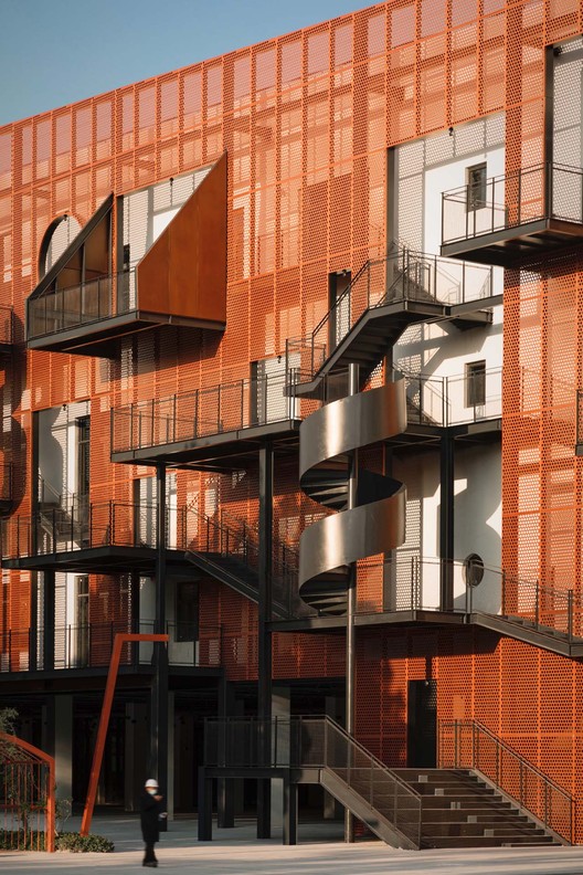 The Wall Maze of Vi Park / XING DESIGN - Exterior Photography, Facade