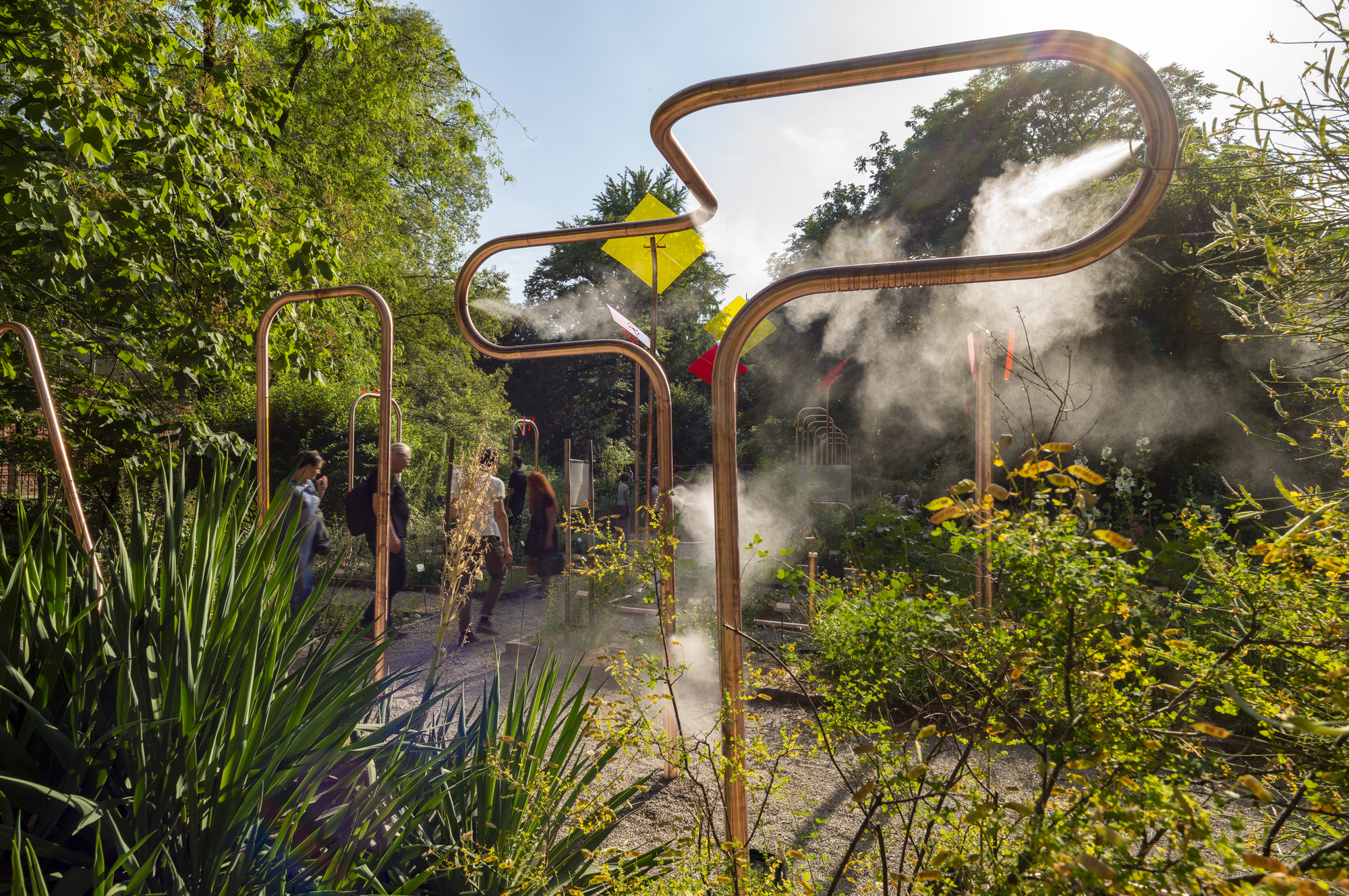 Рота парк. Рота парк. Рота парк. Аллея памяти десантников ставрополь. Rot fai park.