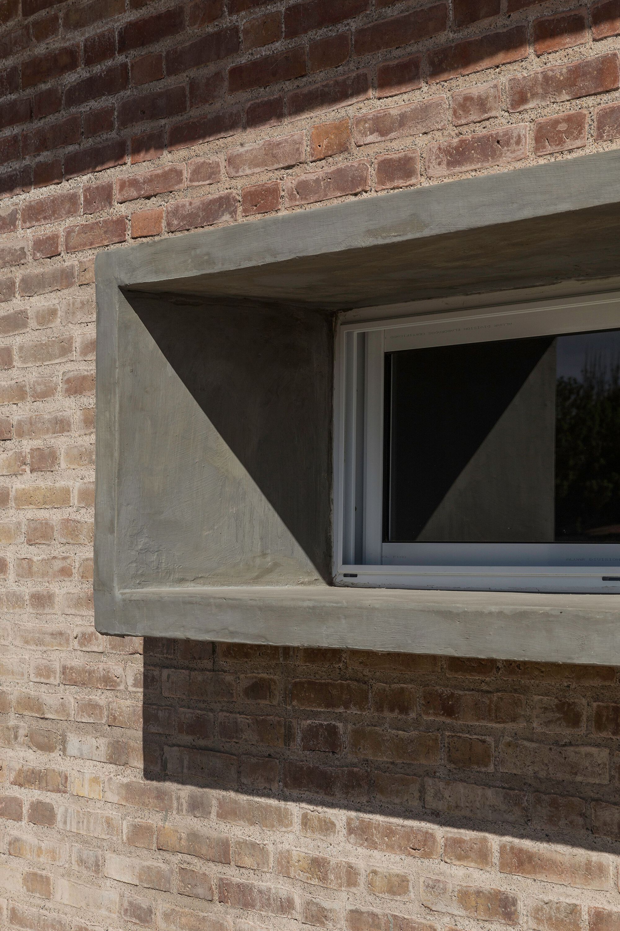 Gallery of House CRM / Primer Piso Arquitectos 12