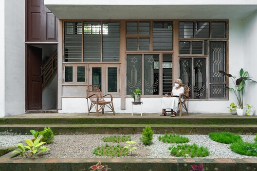 A Home Leftover / Ego Design Studio A Home Leftover / Ego Design Studio - Exterior Photography, Windows, Facade, Chair, Garden, Courtyard