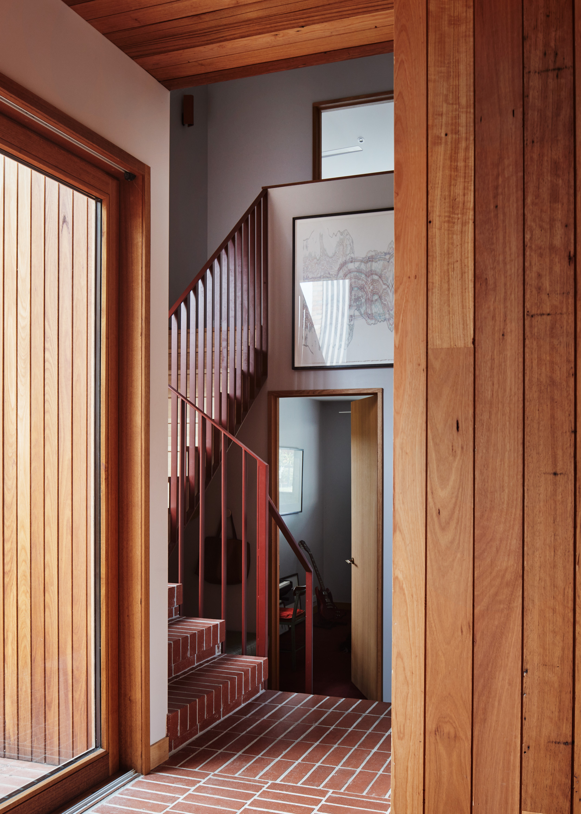 Gallery of West Bend House / MRTN Architects 27