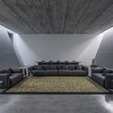 Galería PIFO / ARCHSTUDIO - Fotografía interior, Renovación, Sillas, Mesas