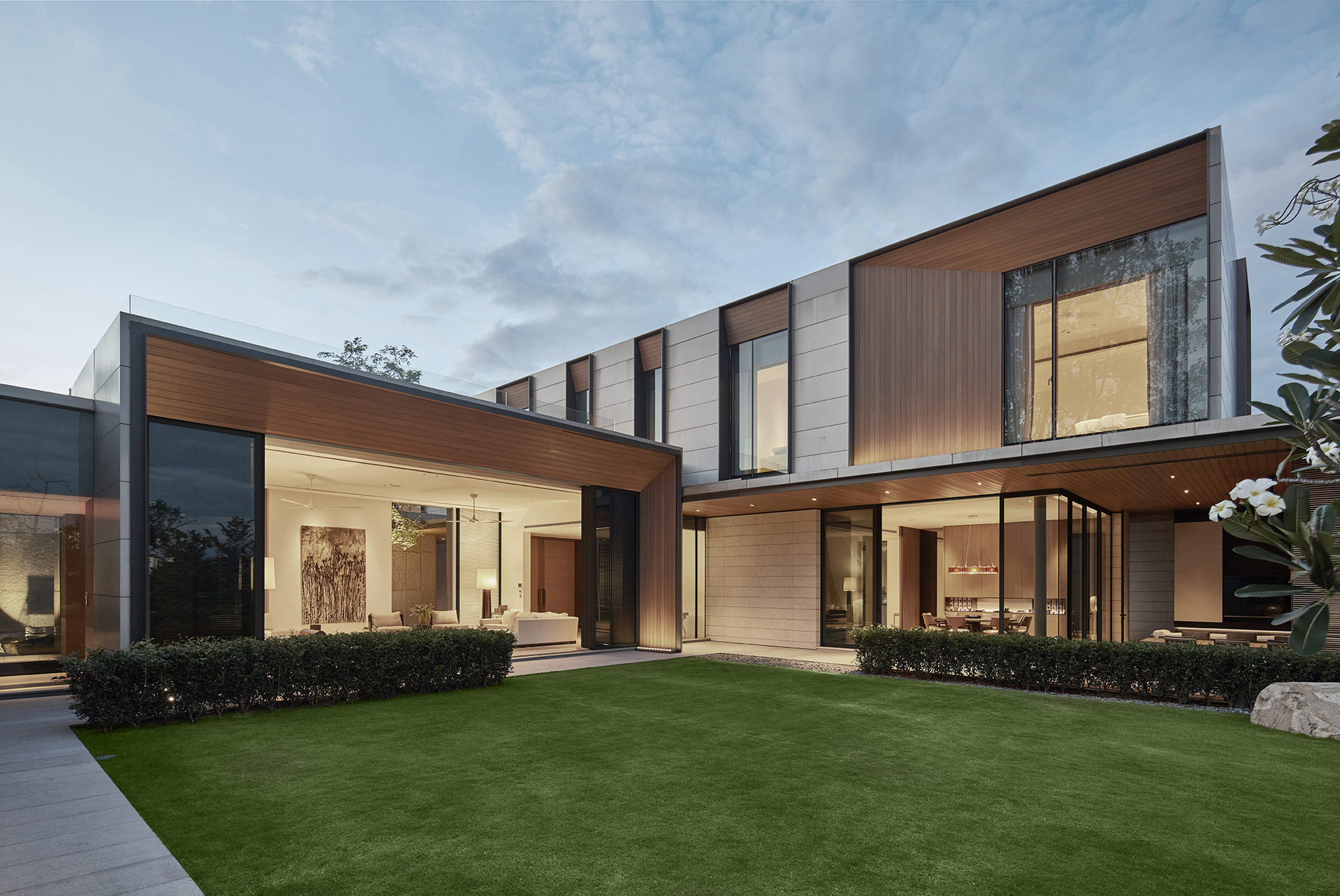 Gallery of Kuala Lumpur House / SCDA Architects 13