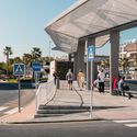 Estación de autobuses y taxis Torrox / Juan Navarro Arquitectos - Fotografía exterior