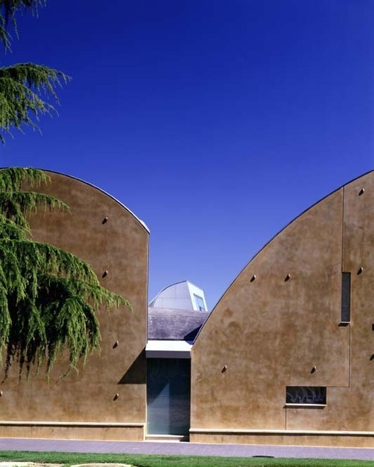Steven Holl's Chapel of St. Ignatius in Seattle Receives AIA's Twenty ...