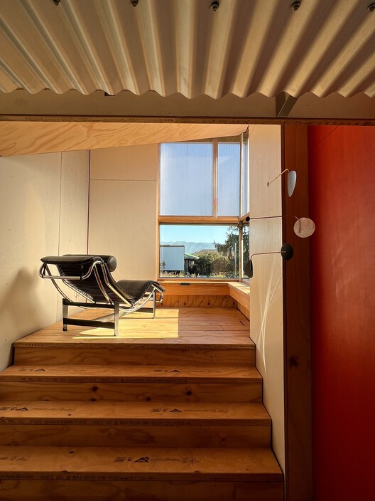 Wairarapa DIY House / all-sorts design studio Wairarapa DIY House / all-sorts design studio - Interior Photography, Stairs, Windows, Beam