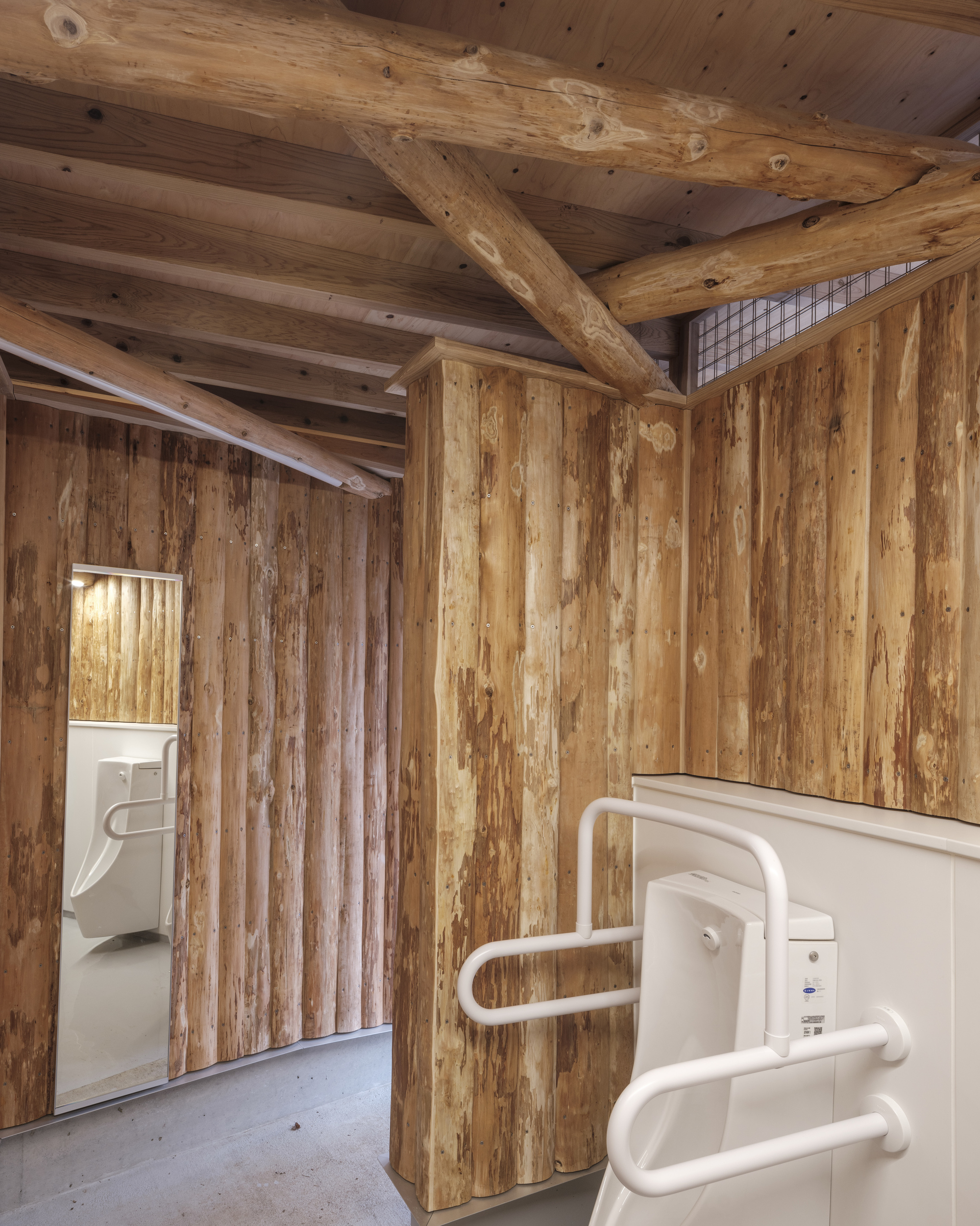 Gallery of Circle of Forest and People Public Restroom / Yamashita