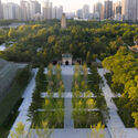 Strategic Green Spaces: How to Make the Most of their Cooling Effects Re-Defining of the Small Wild Goose Pagoda Historical District by AECOM . Image © Chill Shine
