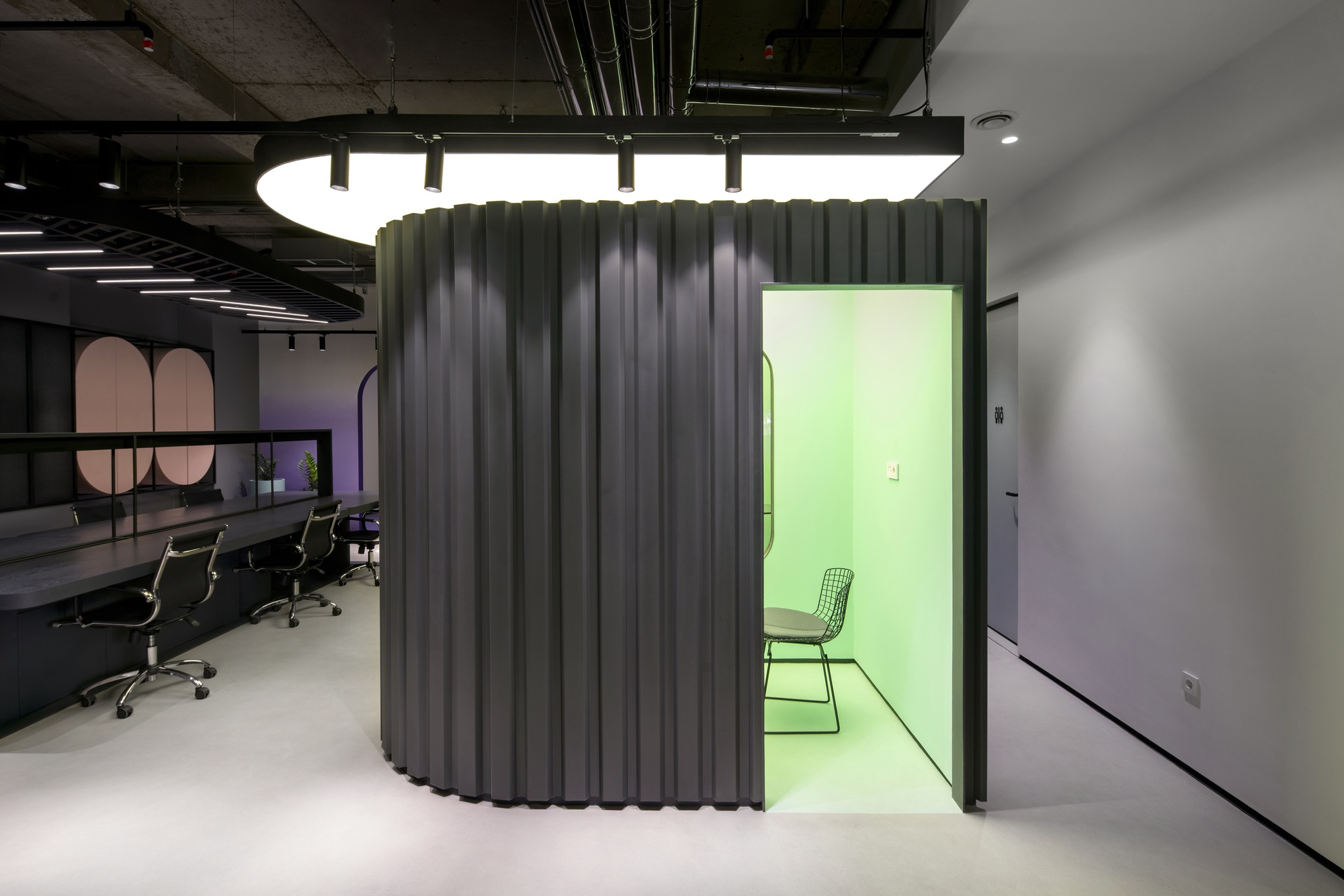 Gallery of Ghobadian Office / Persian Garden Studio 17