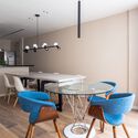 Edifício Huma 73 /  Cité Arquitetura + LARQ Arquitetura e Planejamento - Fotografia de Interiores, Sala de Jantar, Mesa, Cadeira