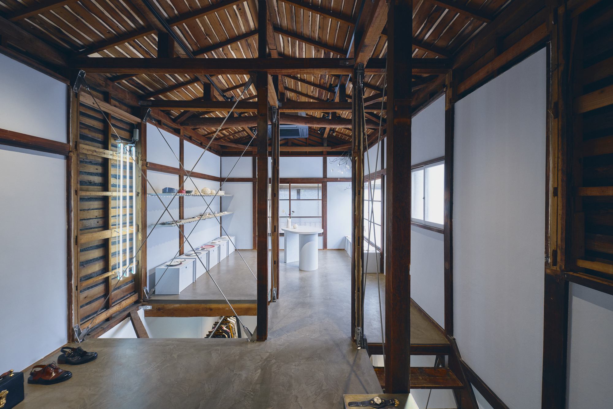 Gallery of Vase Store / Kii inc. 8