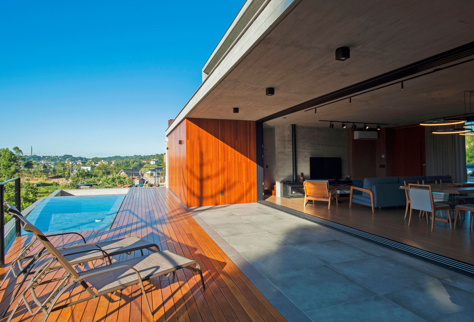 Galeria de Casa Terras Altas / Mayresse Arquitetura 14