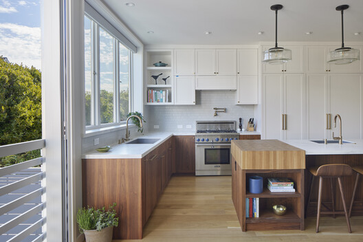  Fourth Wall House / SAW // Spiegel Aihara Workshop - Interior Photography, Kitchen, Countertop, Table, Windows